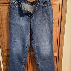 Maurices Women's Straight Leg Jeans in Blue
